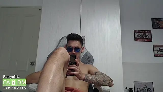 Rustynf1tz_ 라이브 XXX 채팅