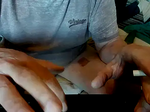 bodo1957 Live XXX Chat