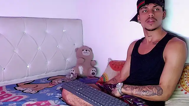 Angel_foxc13's Live XXX Chat