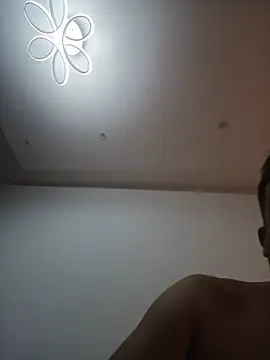 chicoguapo8 Live XXX-Chat