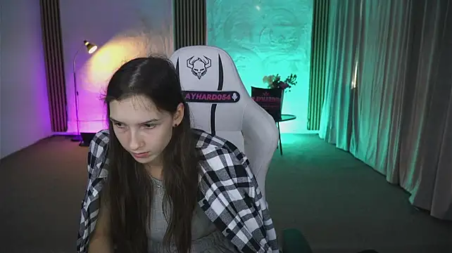 Czat XXX na żywo – Ruby_054