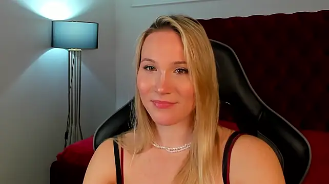 Chatroom XXX en direct de ElaraVoltage
