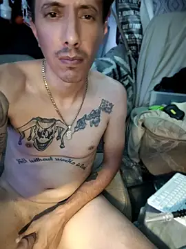 แชท XXX สดของ TuzdayG