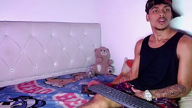 دردشة Angel_foxc13 الجنسية المباشرة