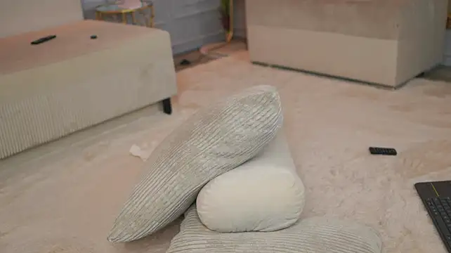 Chat XXX en directo de EmmaNoor