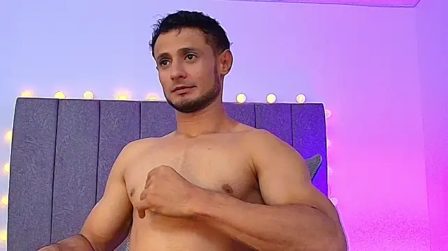 Adonys_Lewis_n Live XXX chat