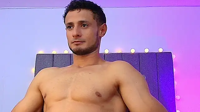 Adonys_Lewis_n Live XXX chat