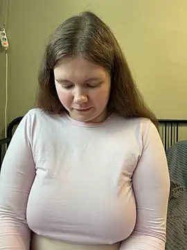 BootyfulVal's Live XXX Chat