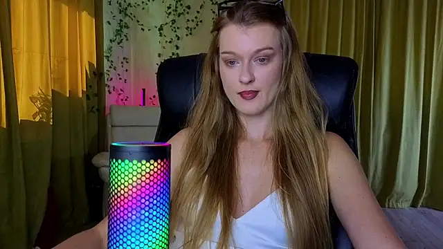 MysticVenus_'s Live XXX Chat