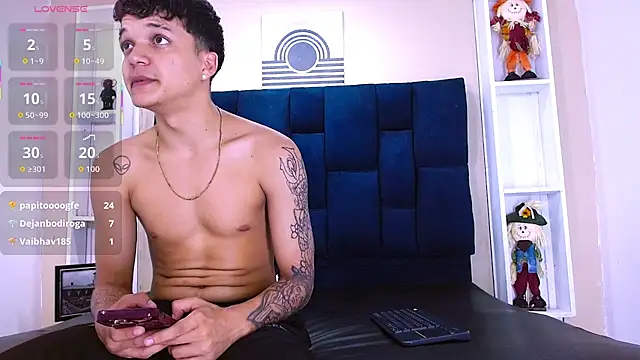 DoubleFantasy777 Live XXX-chat