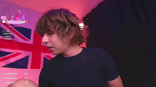 Aronn_44 Live XXX-Chat