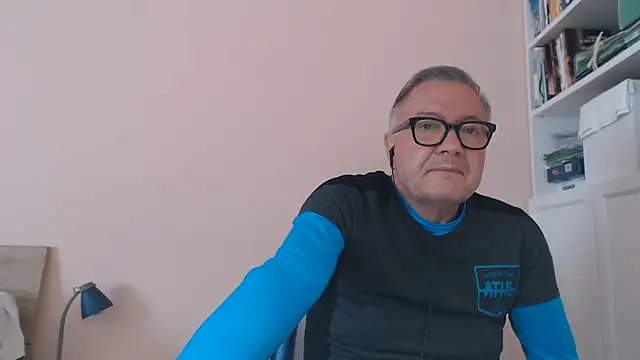 YOU6me: απευθείας συνομιλία ΧΧΧ