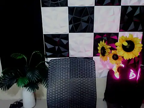 XwildCUcumberX élő XXX-chatje