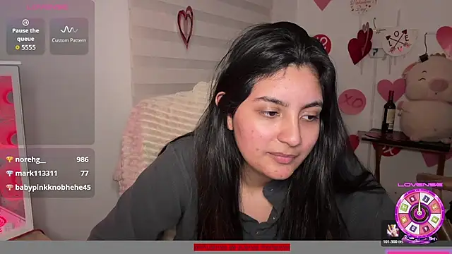 cloe_small élő XXX-chatje