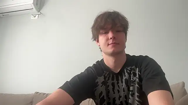 tomasdickpick XXX чат на живо