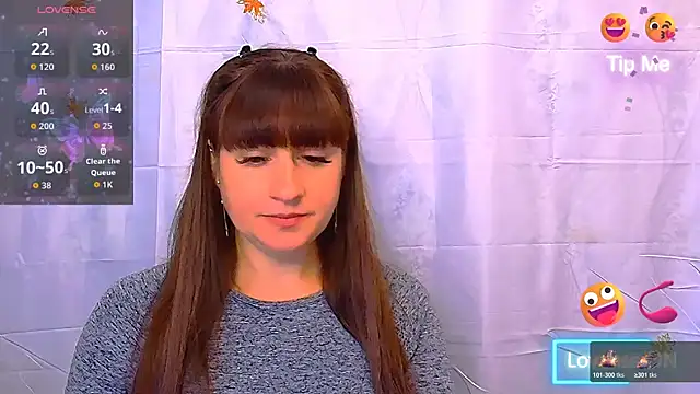 Violla_My Adlı Modelin Canlı XXX Sohbeti