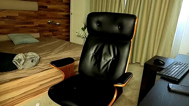 IvanHydee Chat XXX live