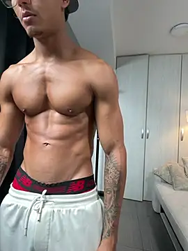 Paradise_boy__'s Live XXX Chat