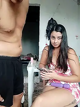 Rodri-Cami's Live XXX Chat