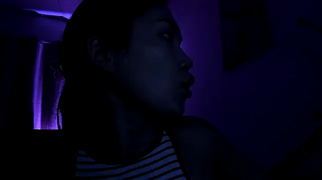 Divine_Madeleine Live XXX Chat