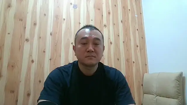 Magnum_48 在線直播表演