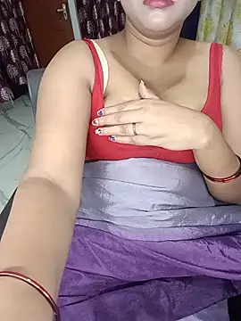 EeshaQueen 现场XXX聊天
