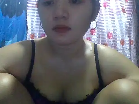 pretty_wild21 Adlı Modelin Canlı XXX Sohbeti