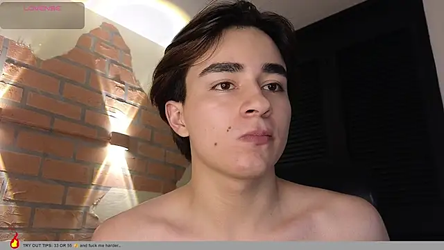 Chat XXX en directo de Connorr_01