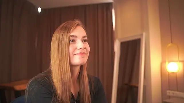 XXX chat uživo modela IvorySeifert