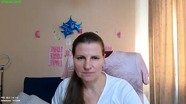 Mirabelle_Velvet – Live XXX-chat