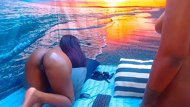 SweetSinAura's Live XXX Chat