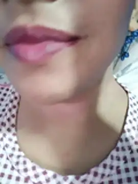 Anki-doll élő XXX-chatje