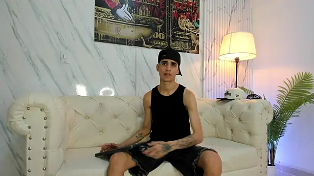 Chat +18 de COOL_BOYS2 ao vivo