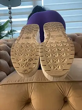 دردشة FeetVibe الجنسية المباشرة