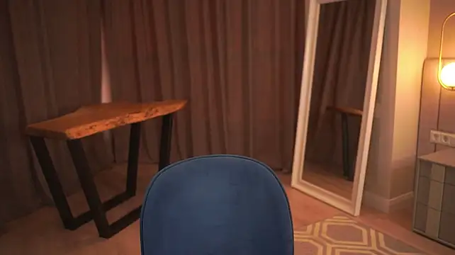 IvorySeifert Chat XXX in diretta