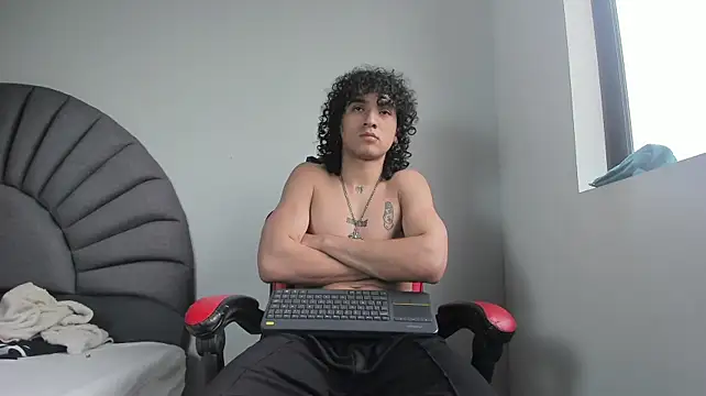 Chat +18 de JackSavage_ ao vivo