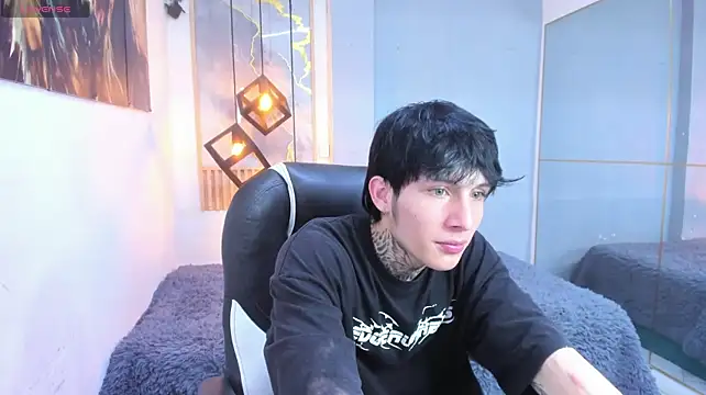 Chat XXX en directo de Cry_thereal
