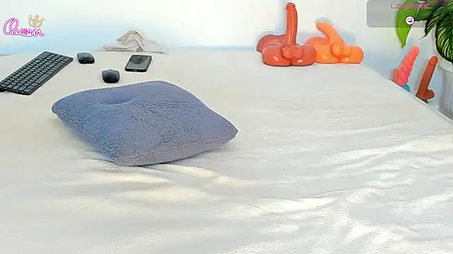 CERTIFIED_SQUIRTER 即時 XXX 聊天