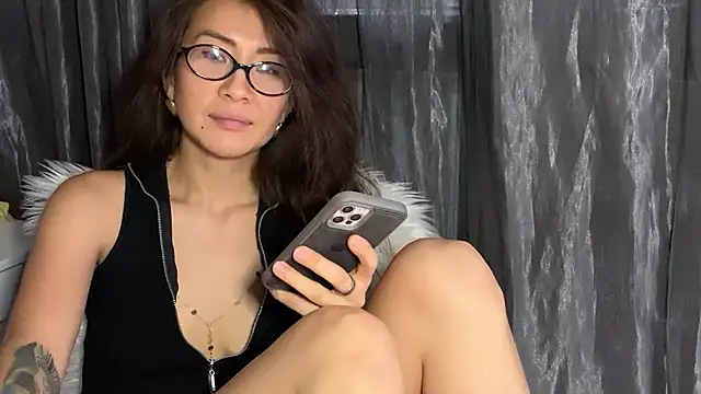 Kivoora Live XXX Chat