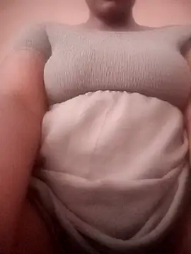 SQUITBOOTY – Naživo XXX chat