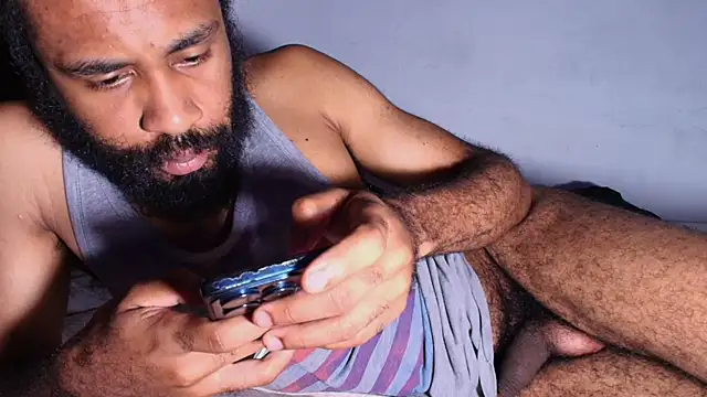 WolfMoreau's Live XXX Chat