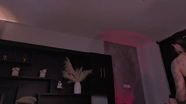 ErikaBenz_ 现场XXX聊天