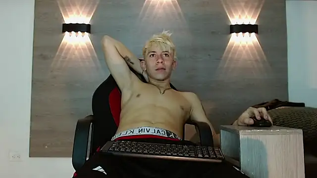 Gaeliitto live XXX chat