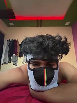 Monsterdick2004 Show in webcam
