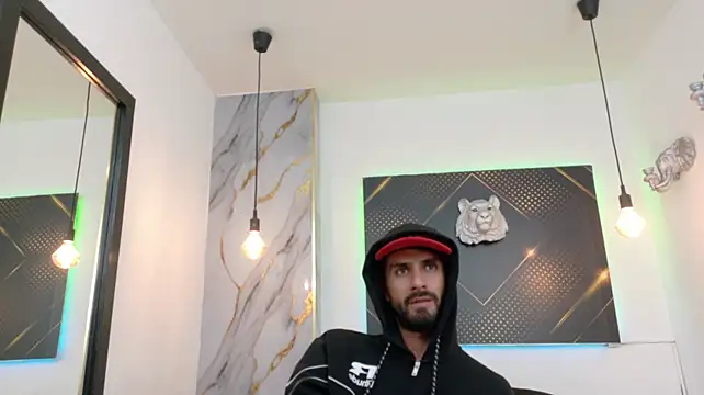 KingOfTemptation's Live XXX Chat