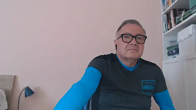Živý XXX chat YOU6me