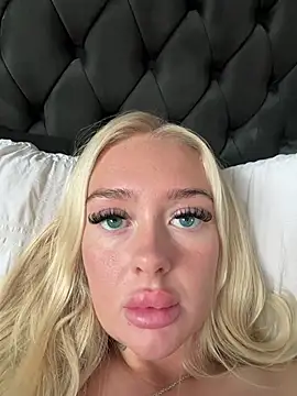 Vanillaheavennn's Live XXX Chat