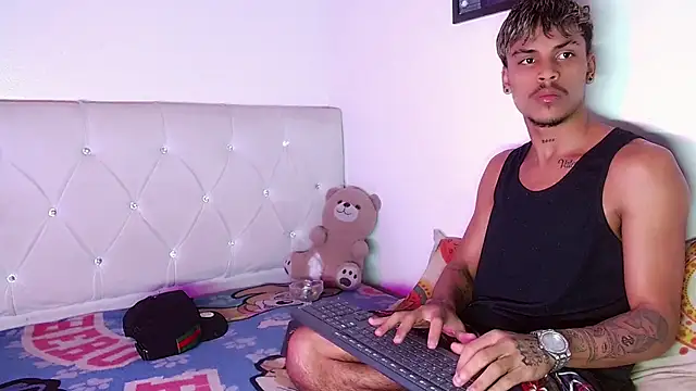 Angel_foxc13 – Naživo XXX chat