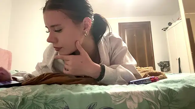 Онлайн чат XXX AnnieQute