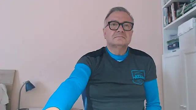 YOU6me's Live XXX Chat